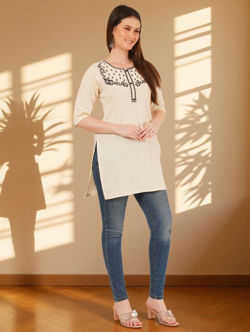 women embroidered three quarter sleeve straight kurti - 22084061 -  Standard Image - 4