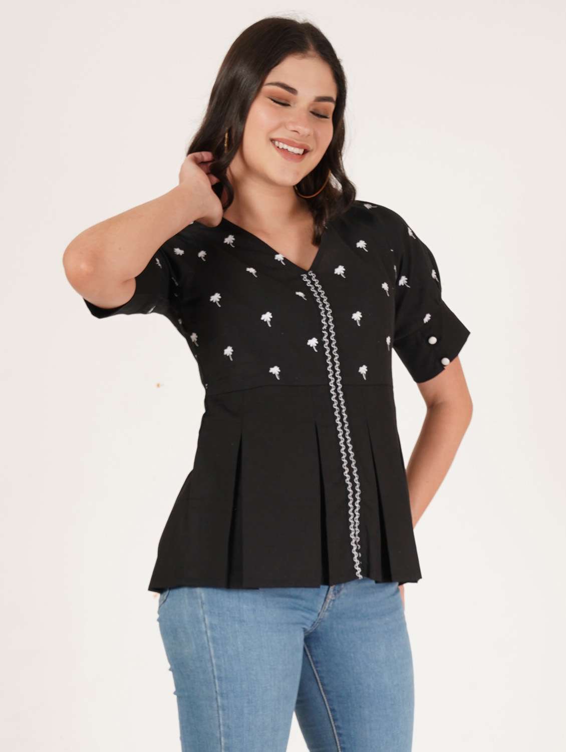 women embroidered short sleeve a-line top - 22084066 -  Standard Image - 1