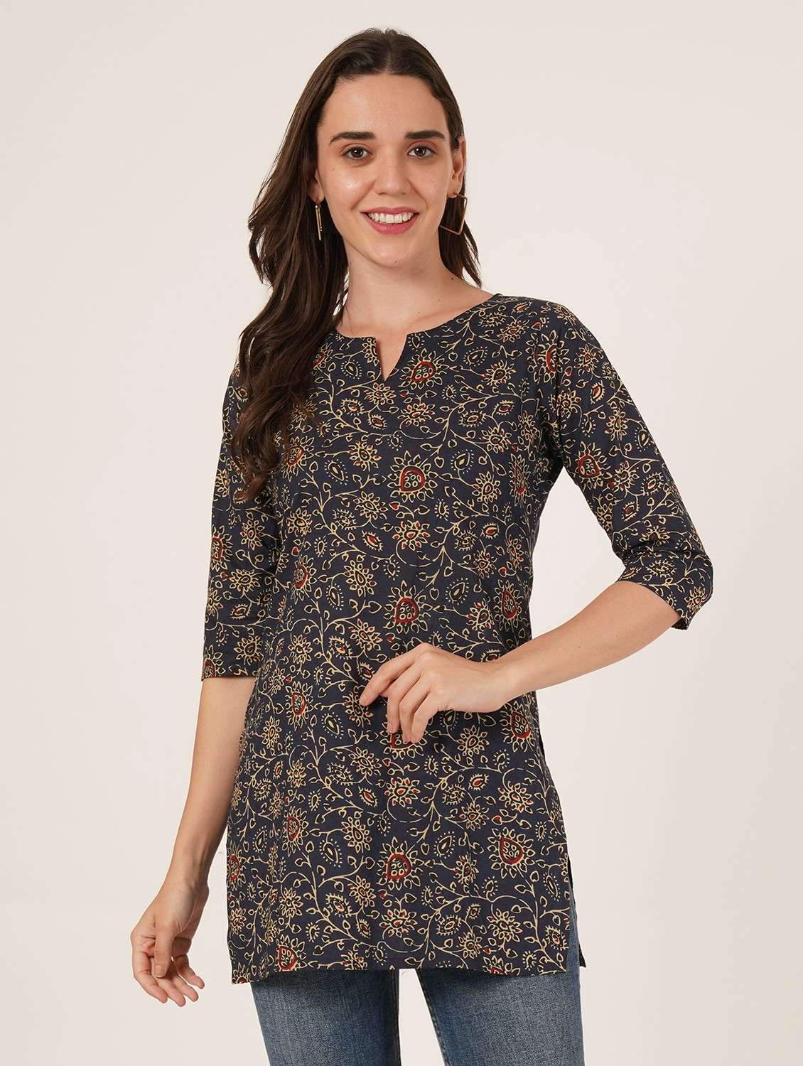 women printed three quarter sleeve straight kurti