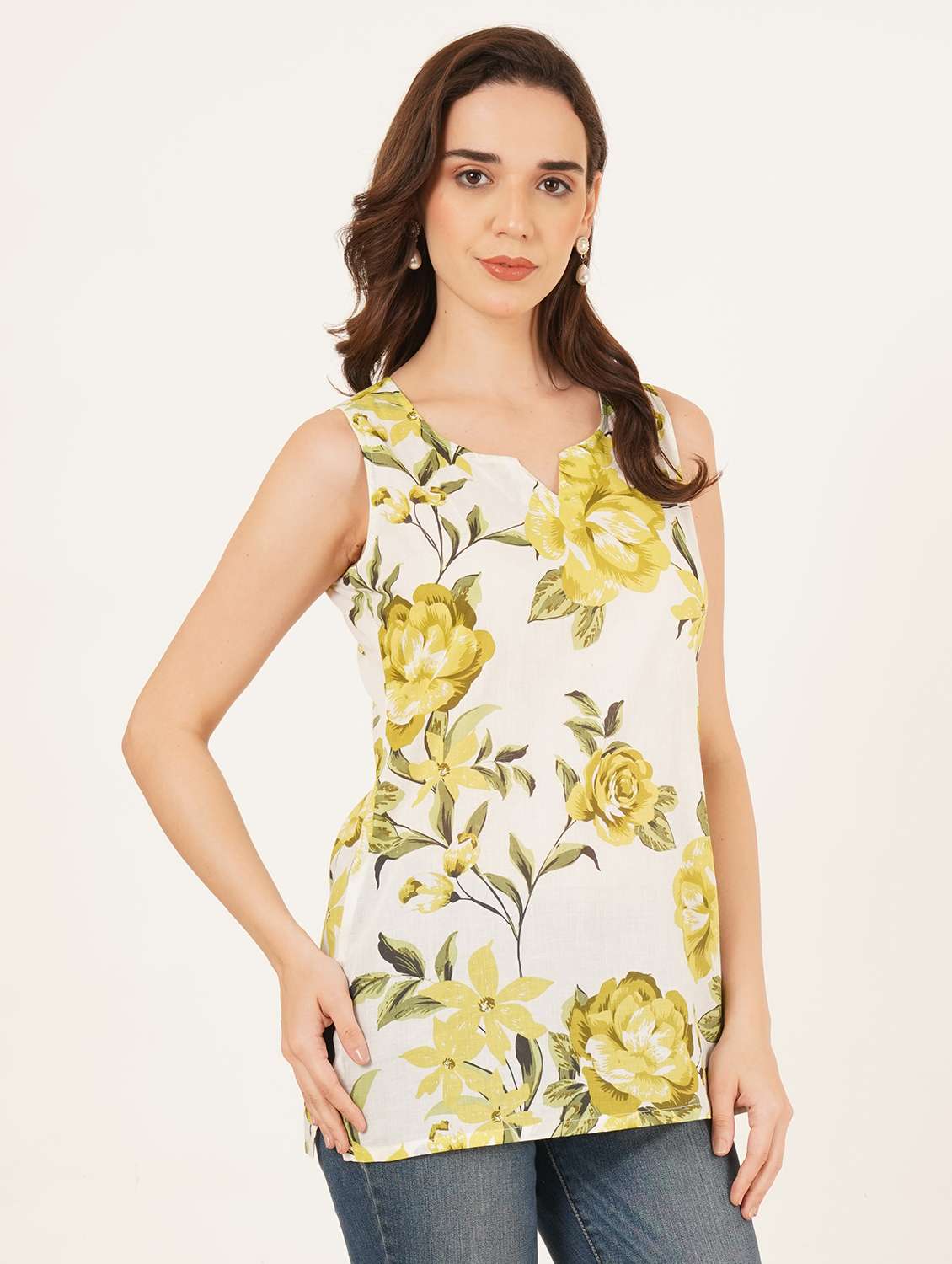 women floral printed sleeveless straight kurti - 22084085 -  Standard Image - 1
