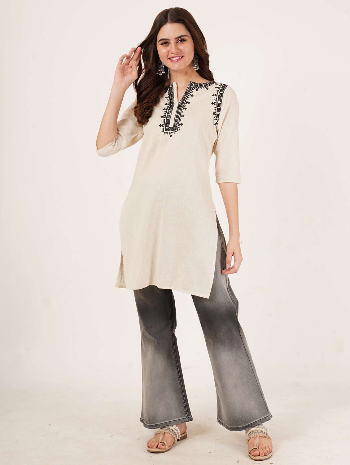 women embroidered three quarter sleeve straight kurti - 22084136 - Standard Image - 4
