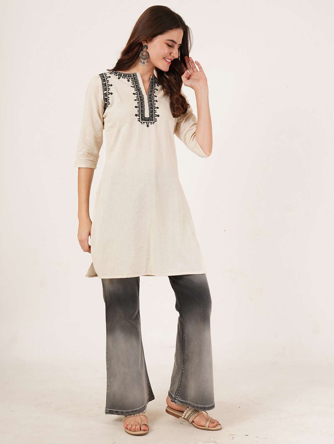 women embroidered three quarter sleeve straight kurti - 22084136 - Standard Image - 6