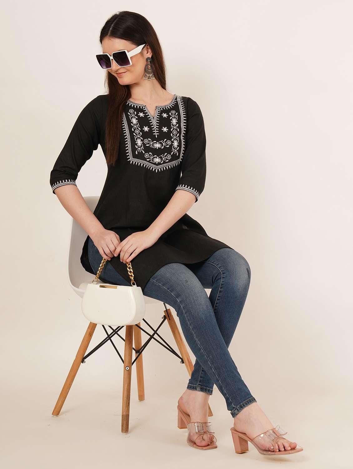women embroidered three quarter sleeve straight kurti - 22084140 - Standard Image - 4