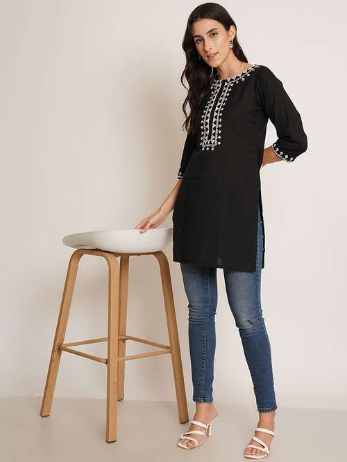 women embroidered three quarter sleeve straight kurti - 22084142 -  Standard Image - 0