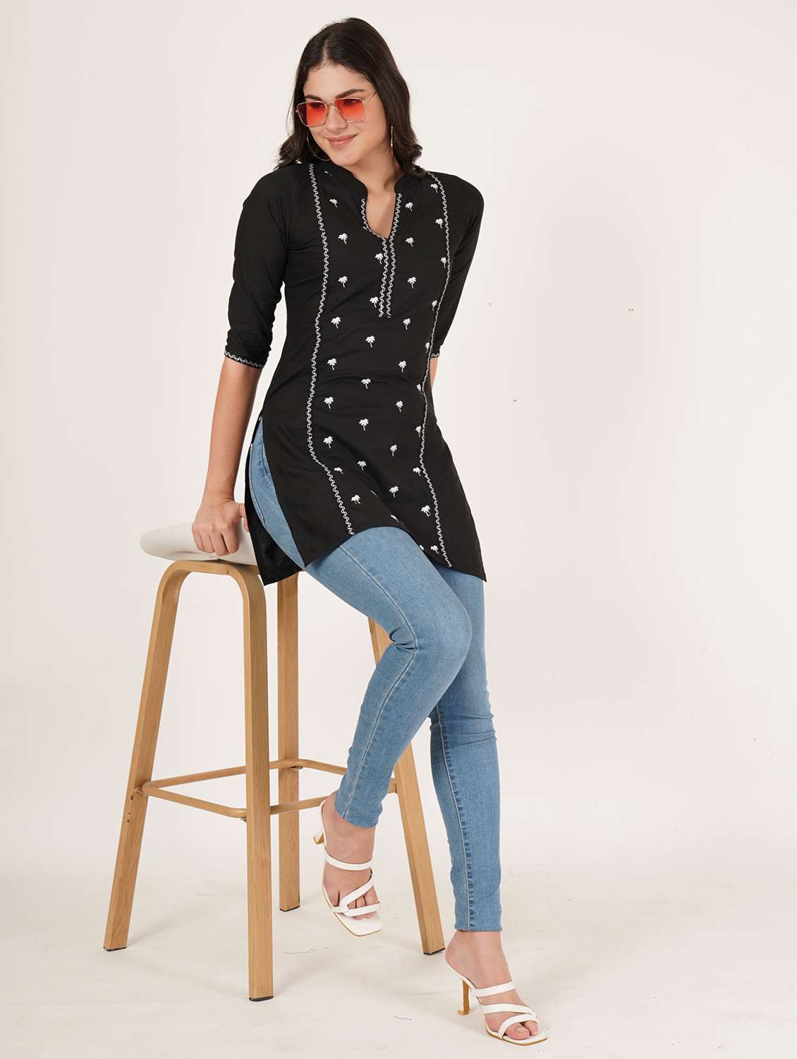 women embroidered three quarter sleeve straight kurti - 22084146 - Standard Image - 6