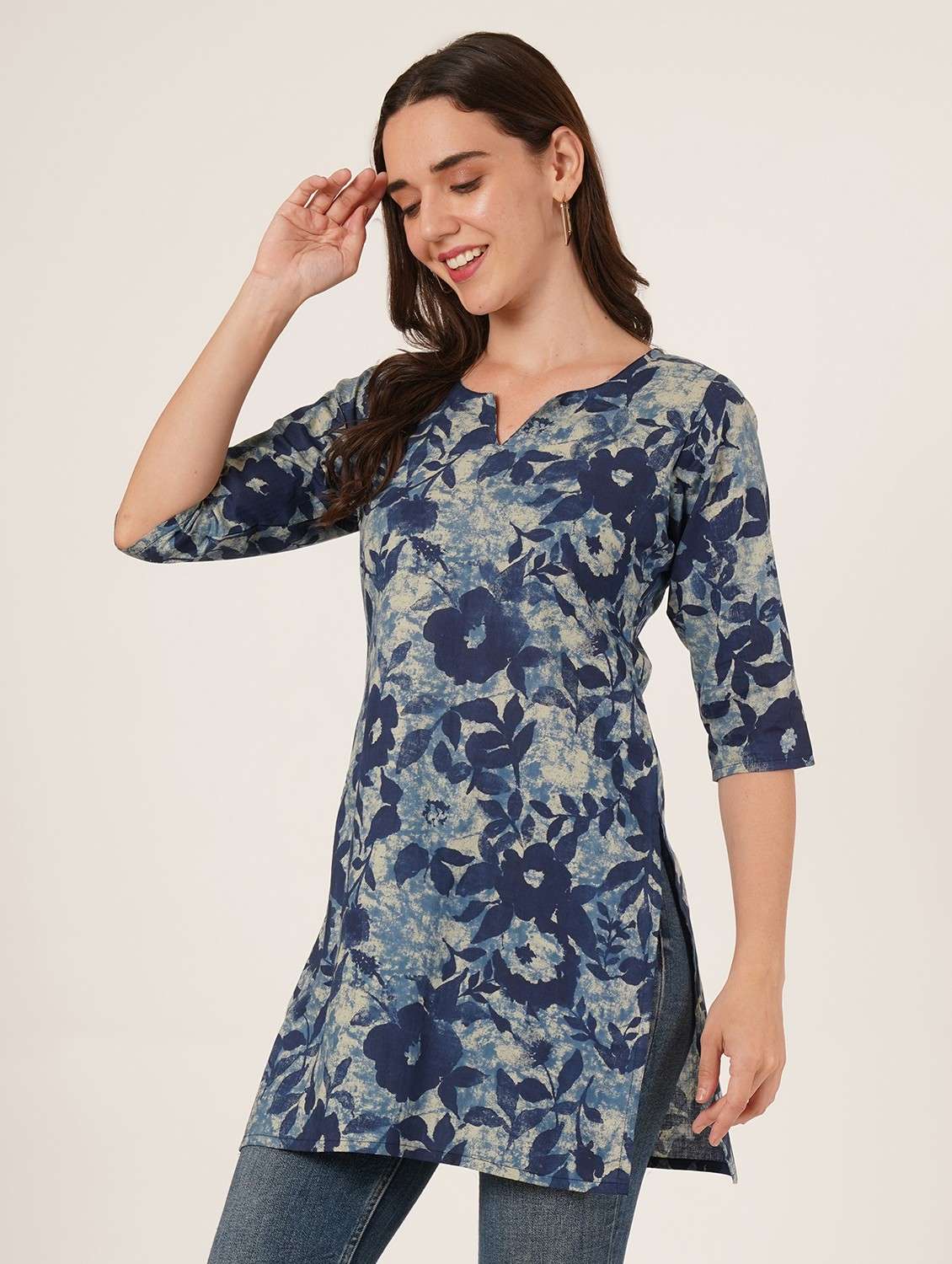 women printed three quarter sleeve straight kurti - 22084172 -  Standard Image - 1