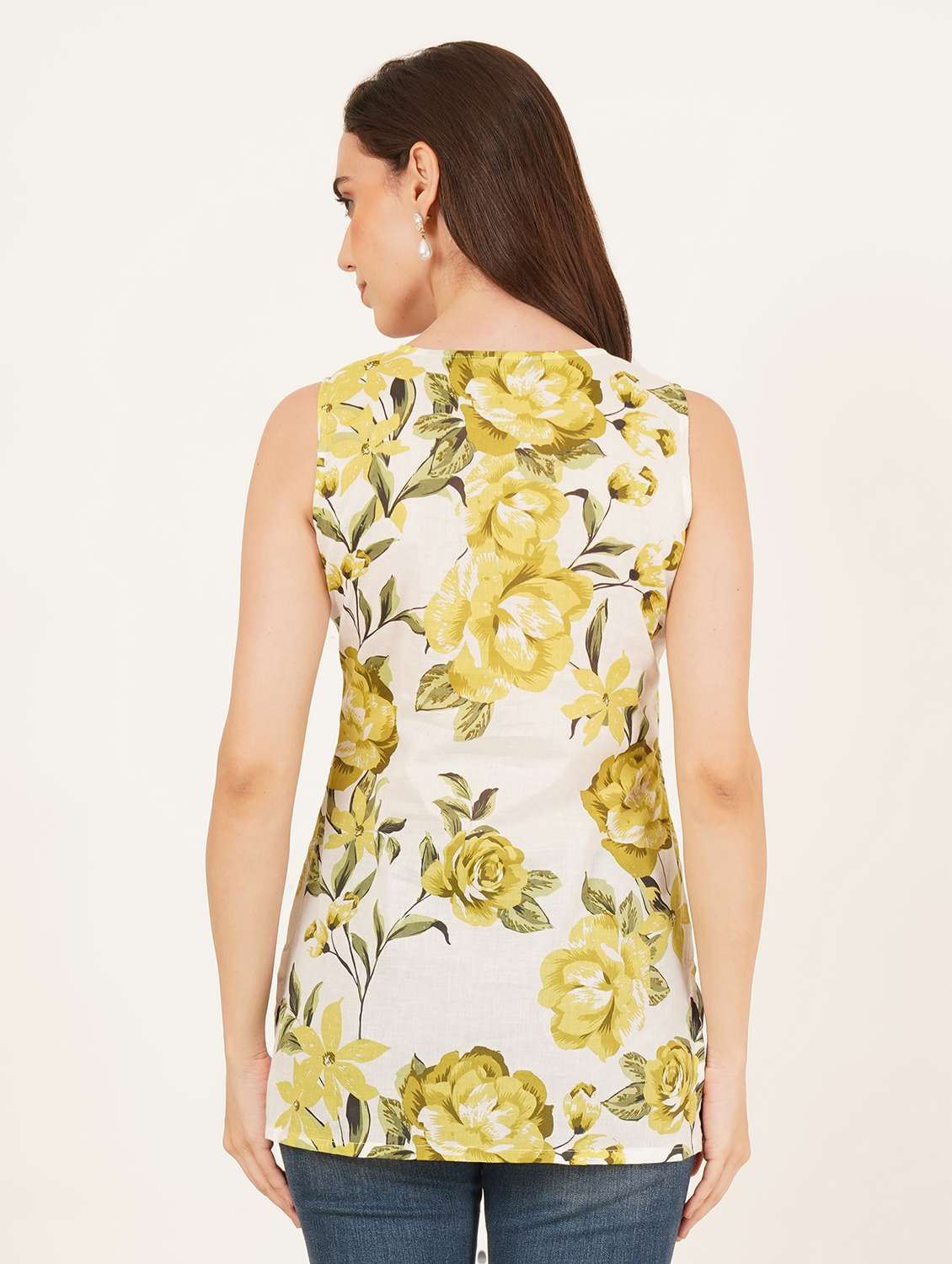 women floral printed sleeveless straight kurti - 22084199 -  Standard Image - 4
