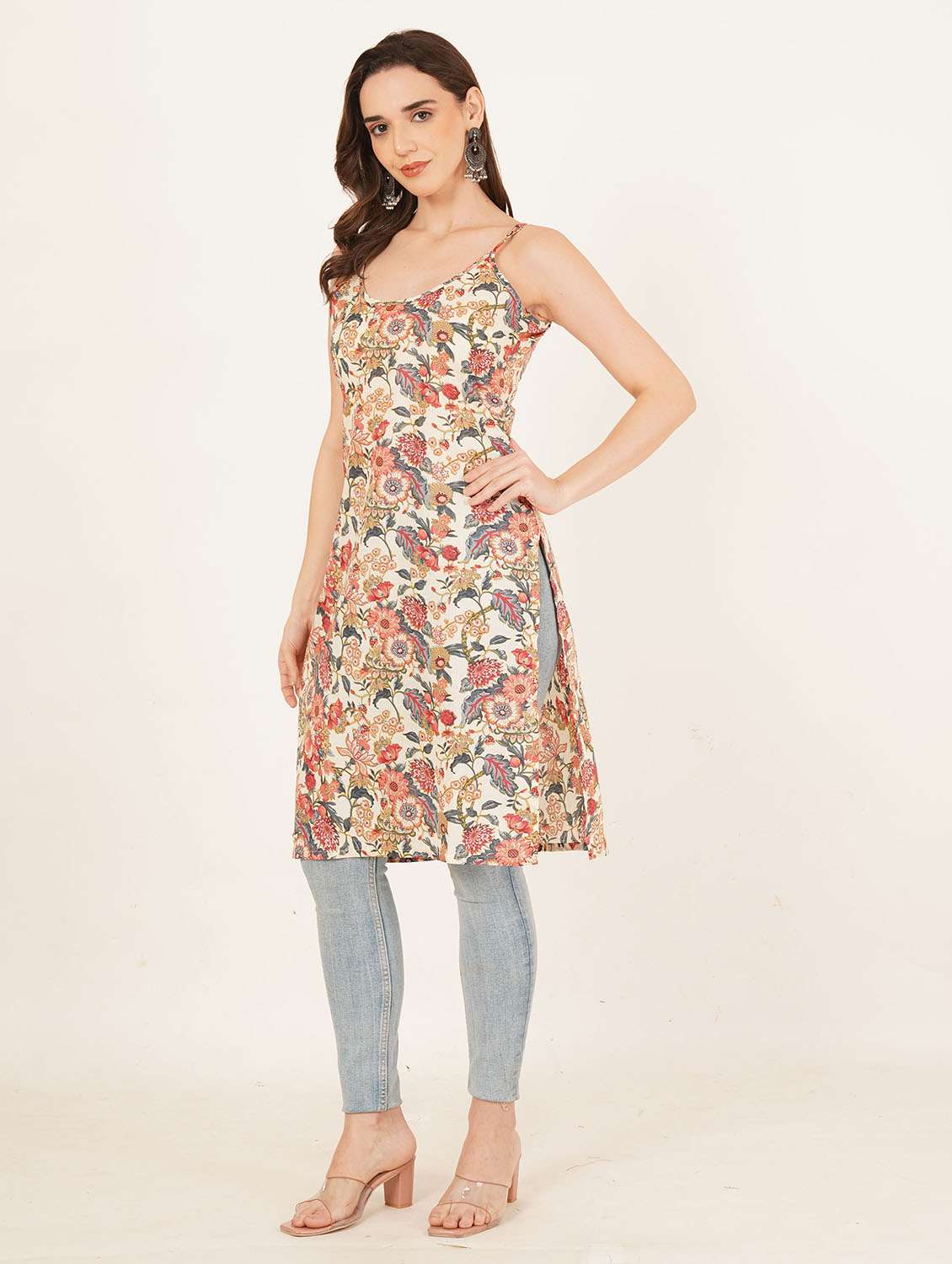 women floral printed sleeveless straight kurta - 22084200 - Standard Image - 4