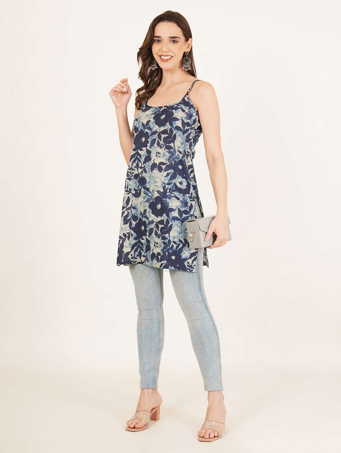women floral printed sleeveless straight kurti - 22084205 - Standard Image - 6