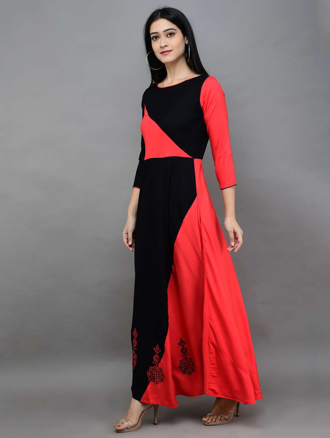 women color blocked three quarter sleeve dress - 22084251 -  Standard Image - 1