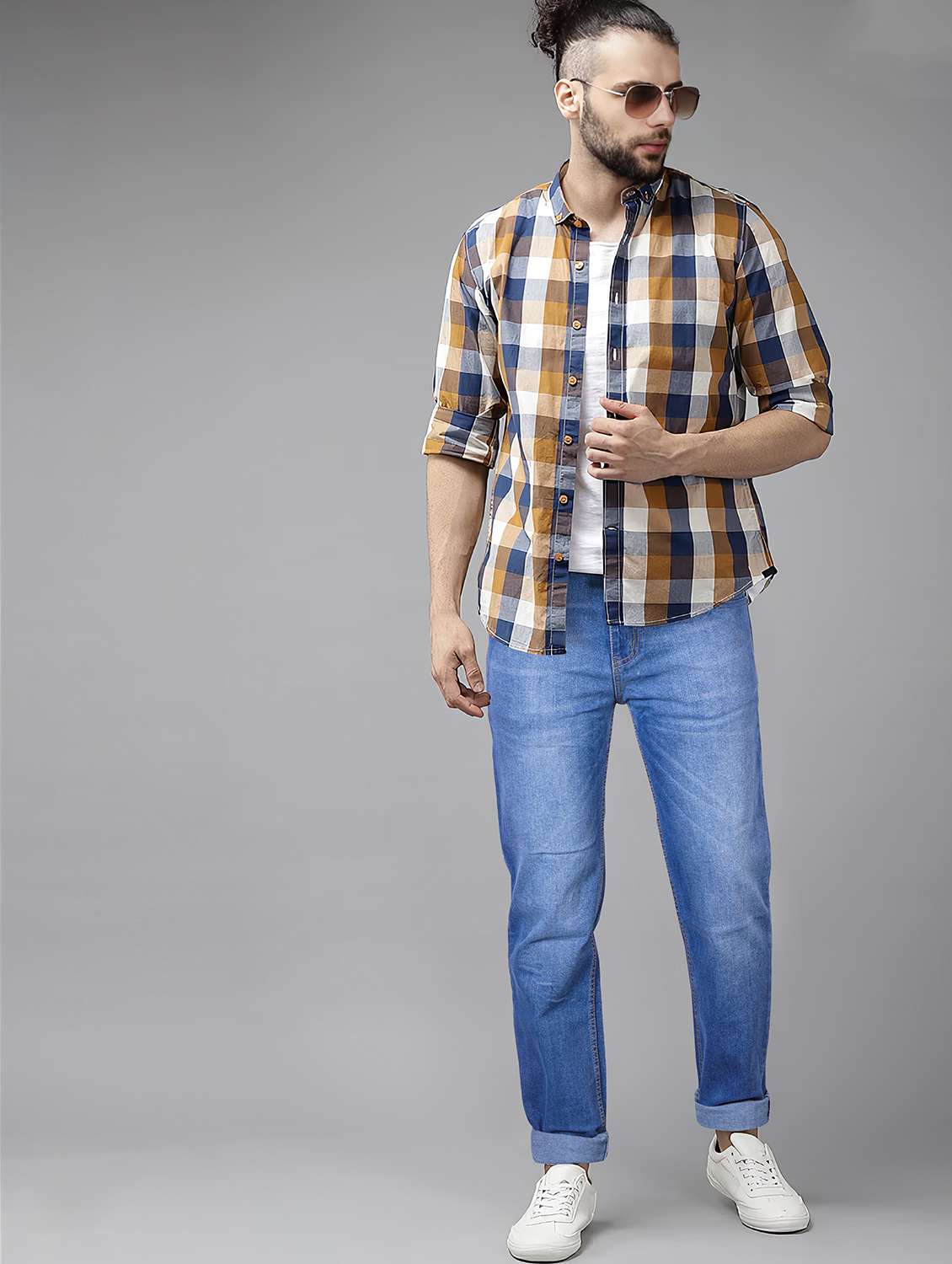 men washed mid rise full length jeans - 22084518 -  Standard Image - 4