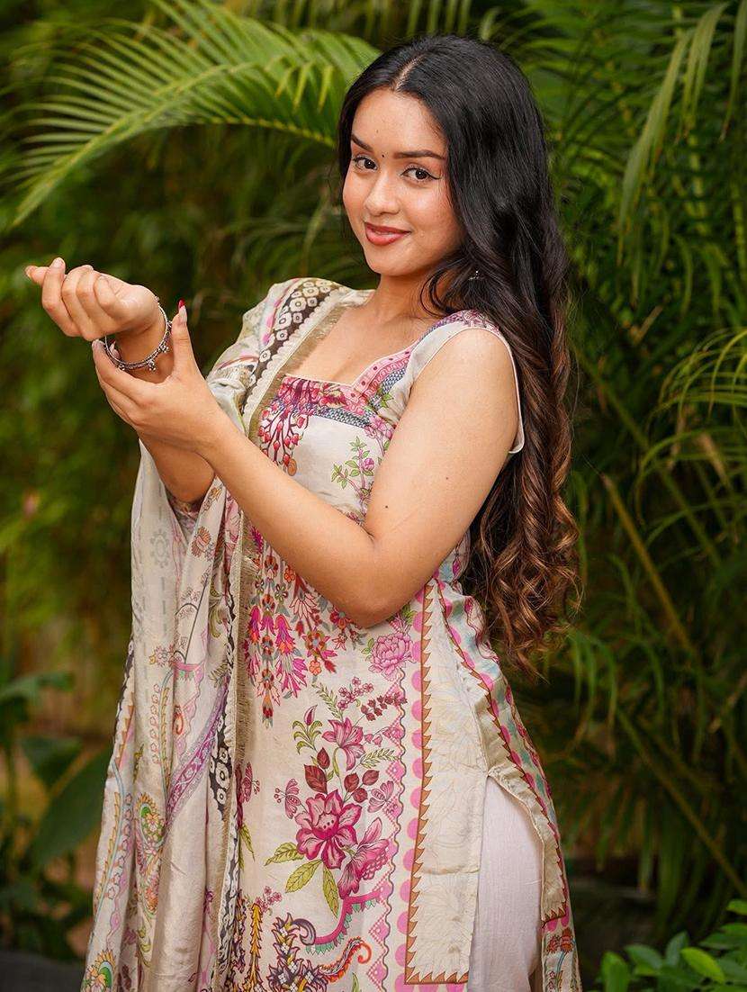 women printed sleeveless kurta pant with dupatta set - 22084531 -  Standard Image - 1