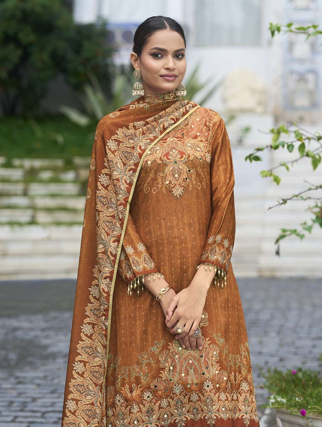 brown chiffon suit  set - 22084655 -  Standard Image - 4