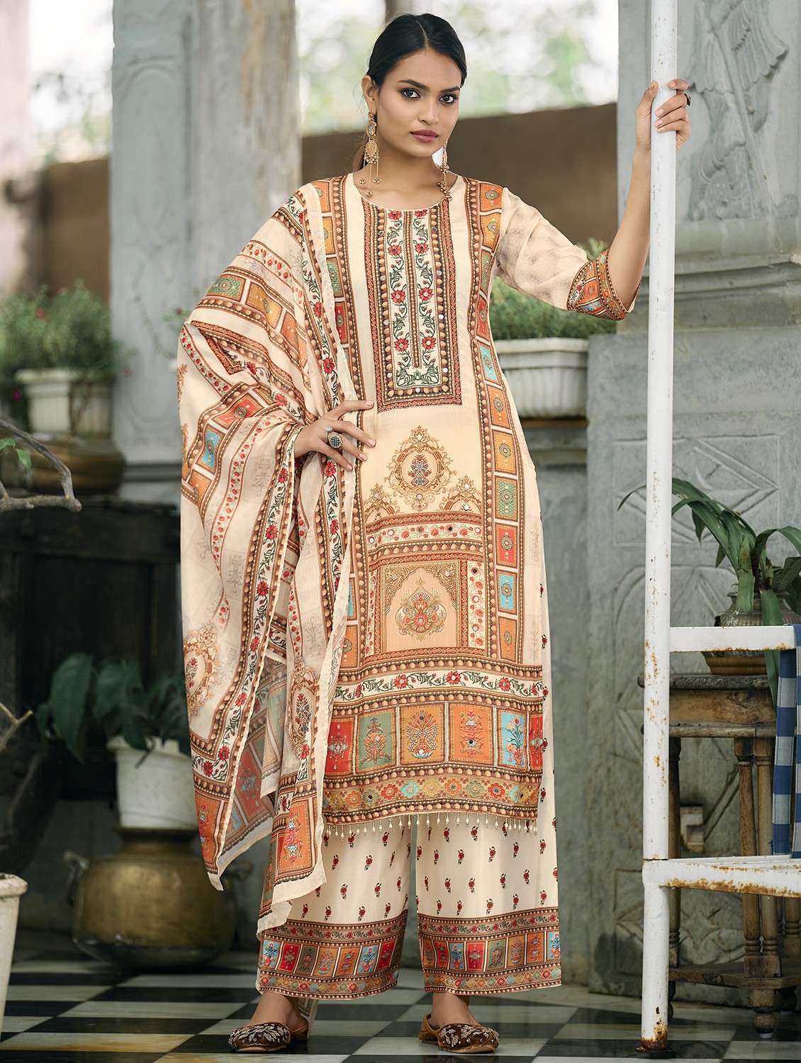 women printed three quarter sleeve kurta palazzo with dupatta set - 22084661 -  Standard Image - 1