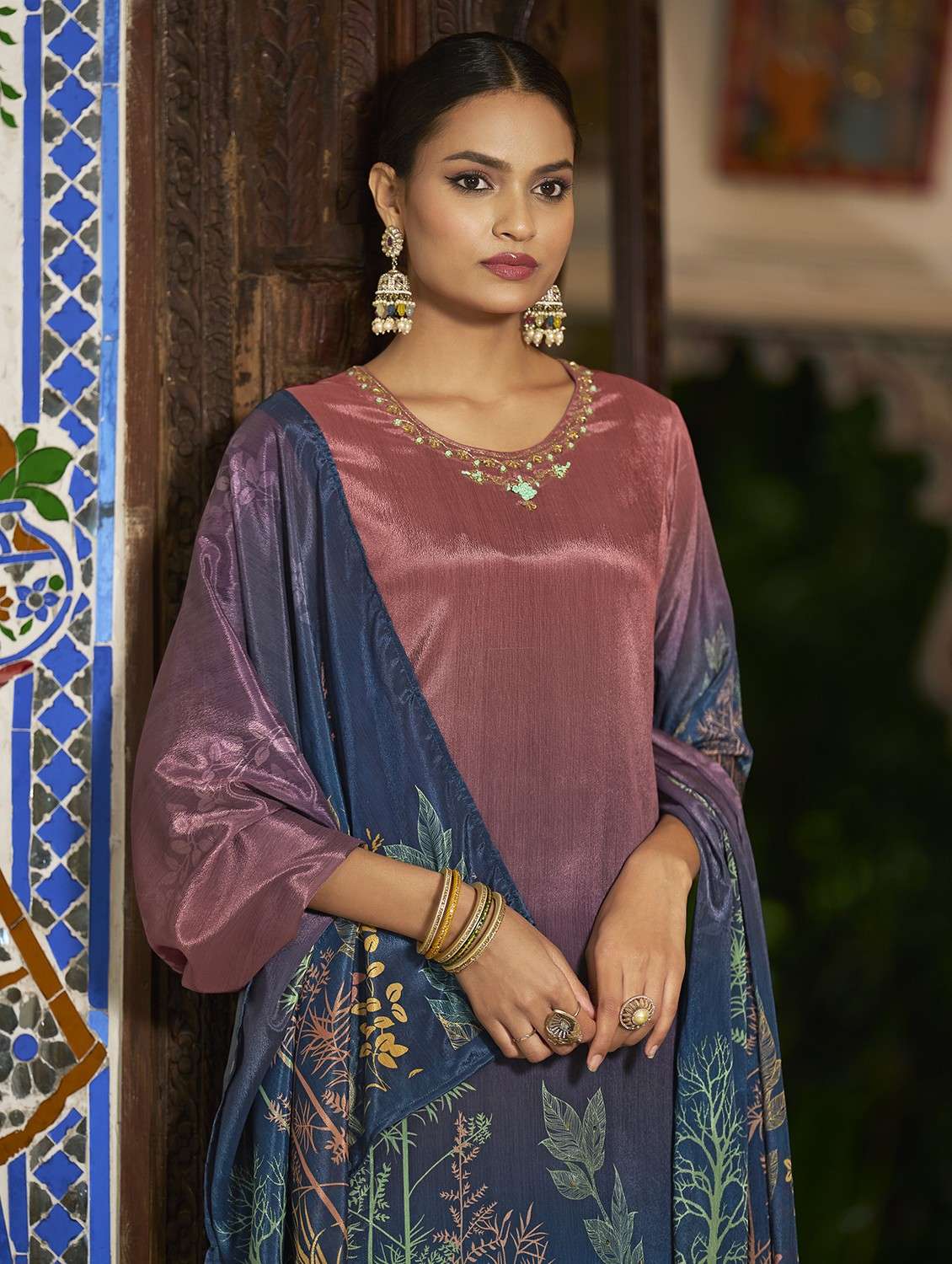 women floral printed three quarter sleeve kurta pant with dupatta set - 22084669 -  Standard Image - 4