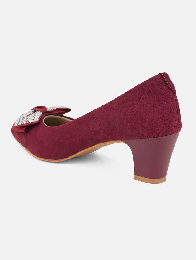 women maroon slip on pump - 22084673 - Standard Image - 4
