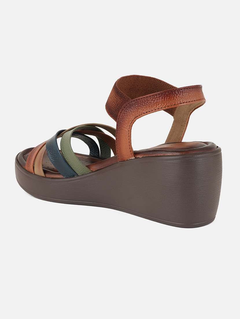 women solid back strap platform wedges - 22084759 - Standard Image - 4