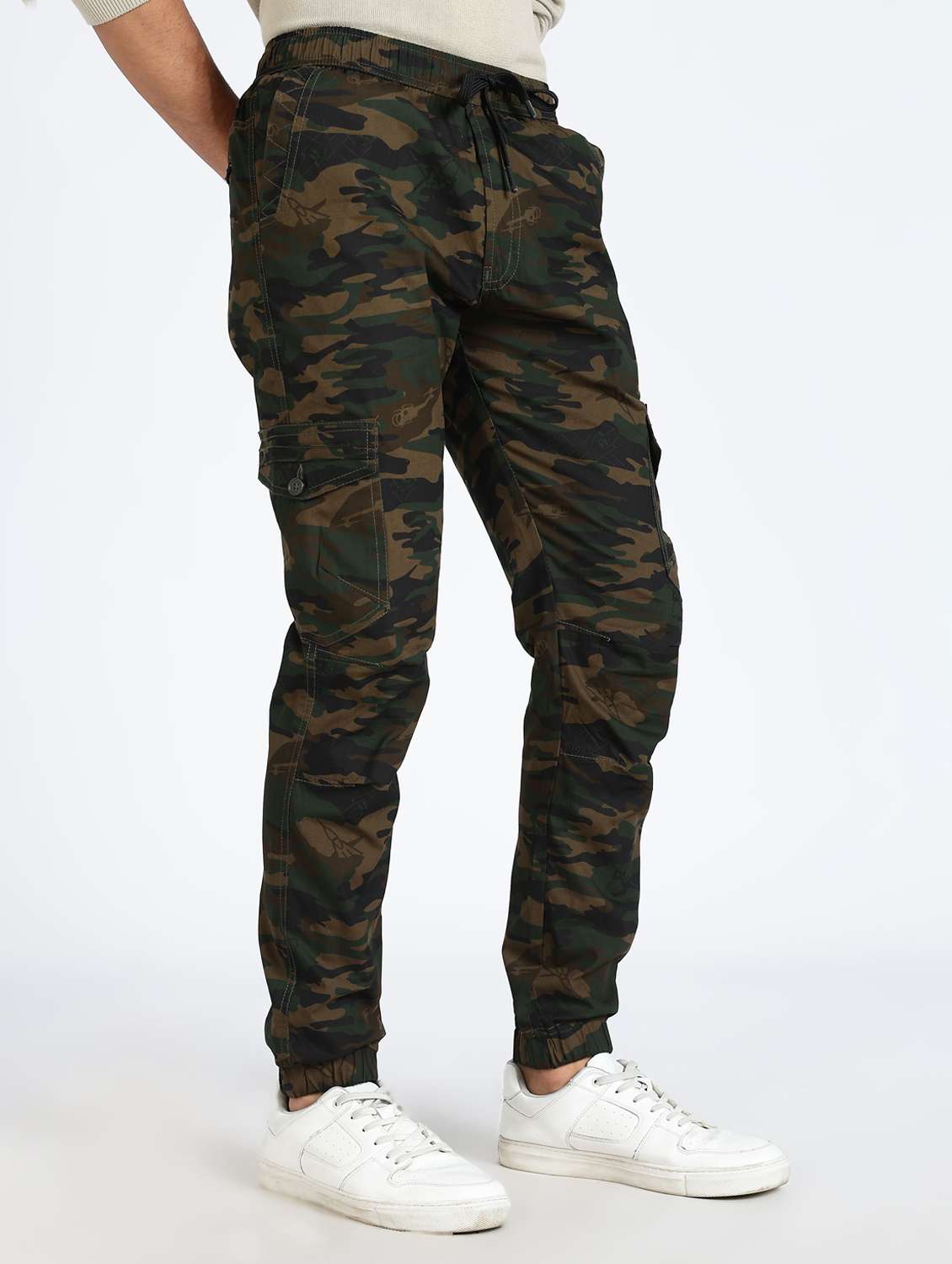men camouflage mid rise regular fit jogger - 22084822 -  Standard Image - 1