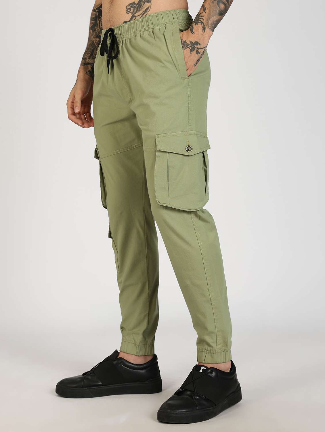 men solid mid rise regular fit jogger - 22084833 -  Standard Image - 1