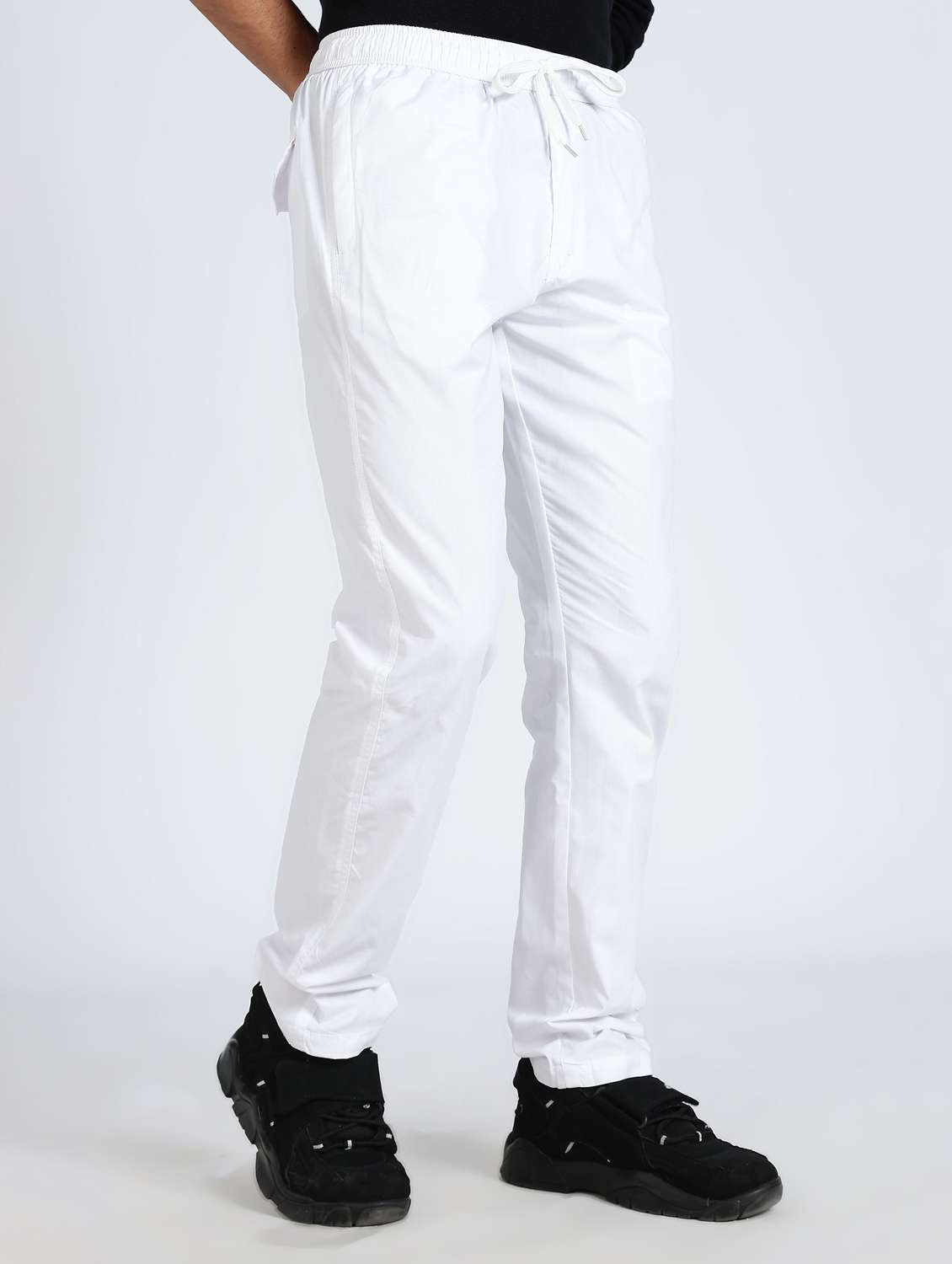men solid mid rise chinos casual trouser - 22084863 - Standard Image - 1