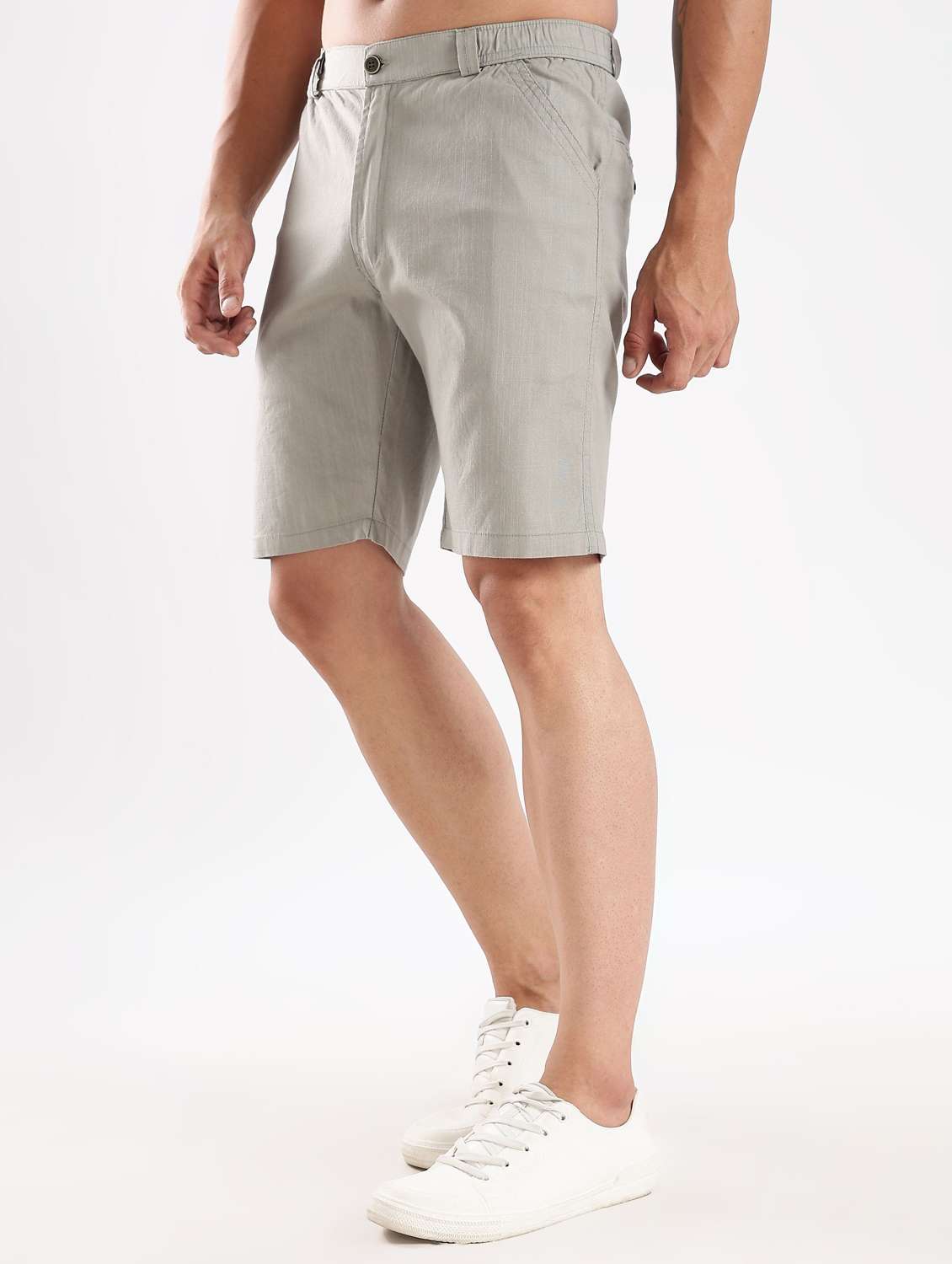 men solid mid rise regular fit shorts - 22084924 -  Standard Image - 1