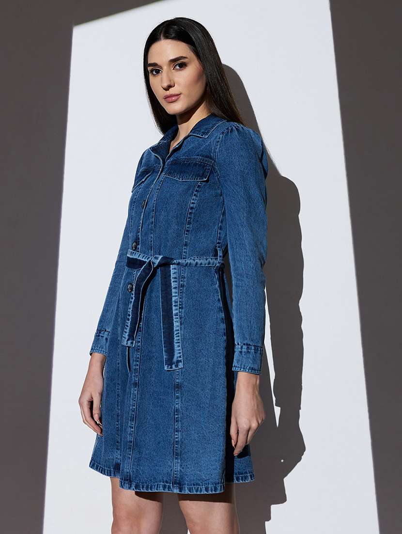 globus women med blue cuban collar cuffed sleeves pocket detail mini denim a-line shirt dress with belt - 22085204 -  Standard Image - 1