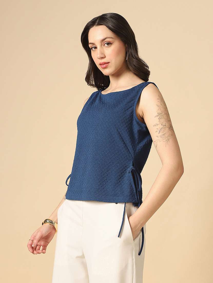 women solid sleeveless regular top - 22085213 - Standard Image - 1