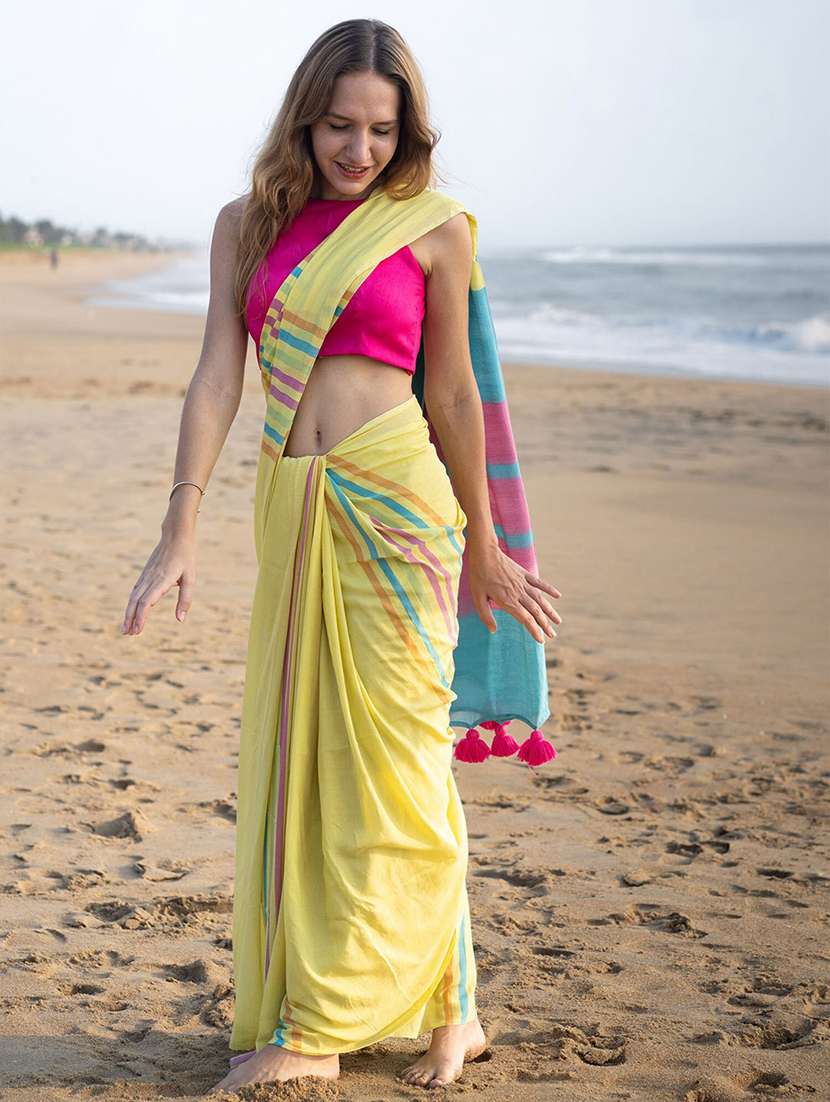 women striped handloom saree with blouse - 22085851 - Standard Image - 1