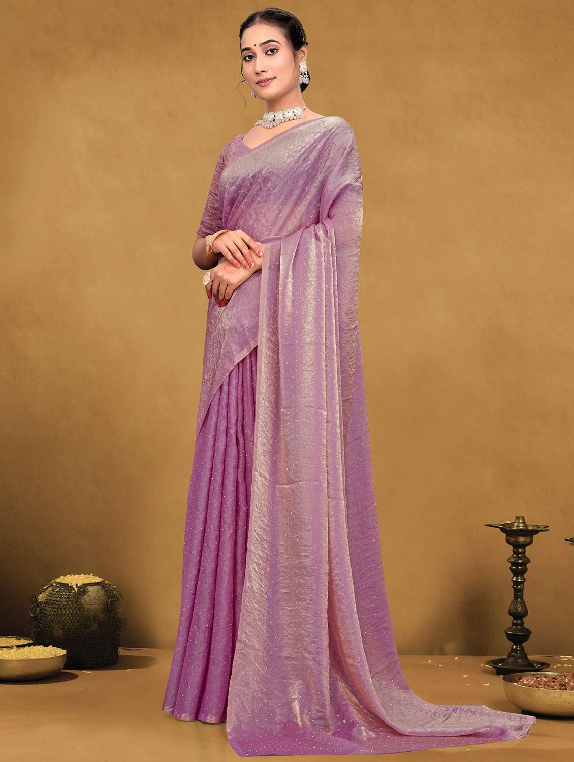 women solid with work embellished saree with blouse - 22085900 -  Standard Image - 1