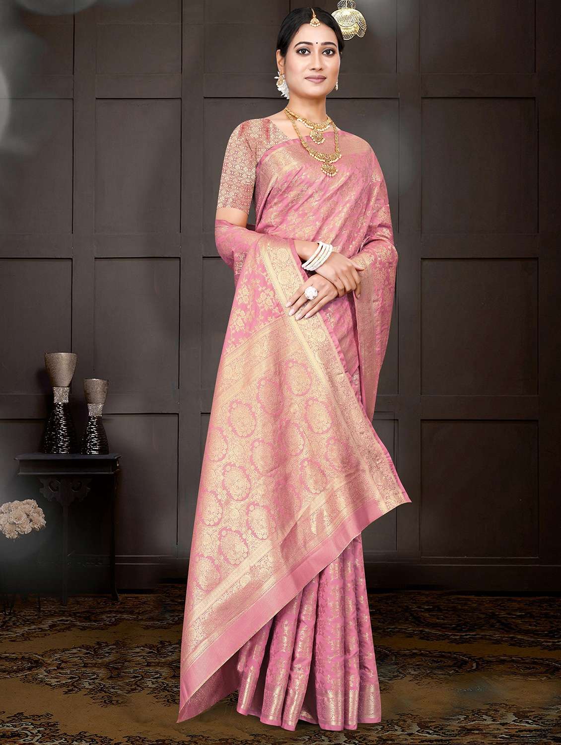 women self design banarasi saree with blouse - 22085908 - Standard Image - 1