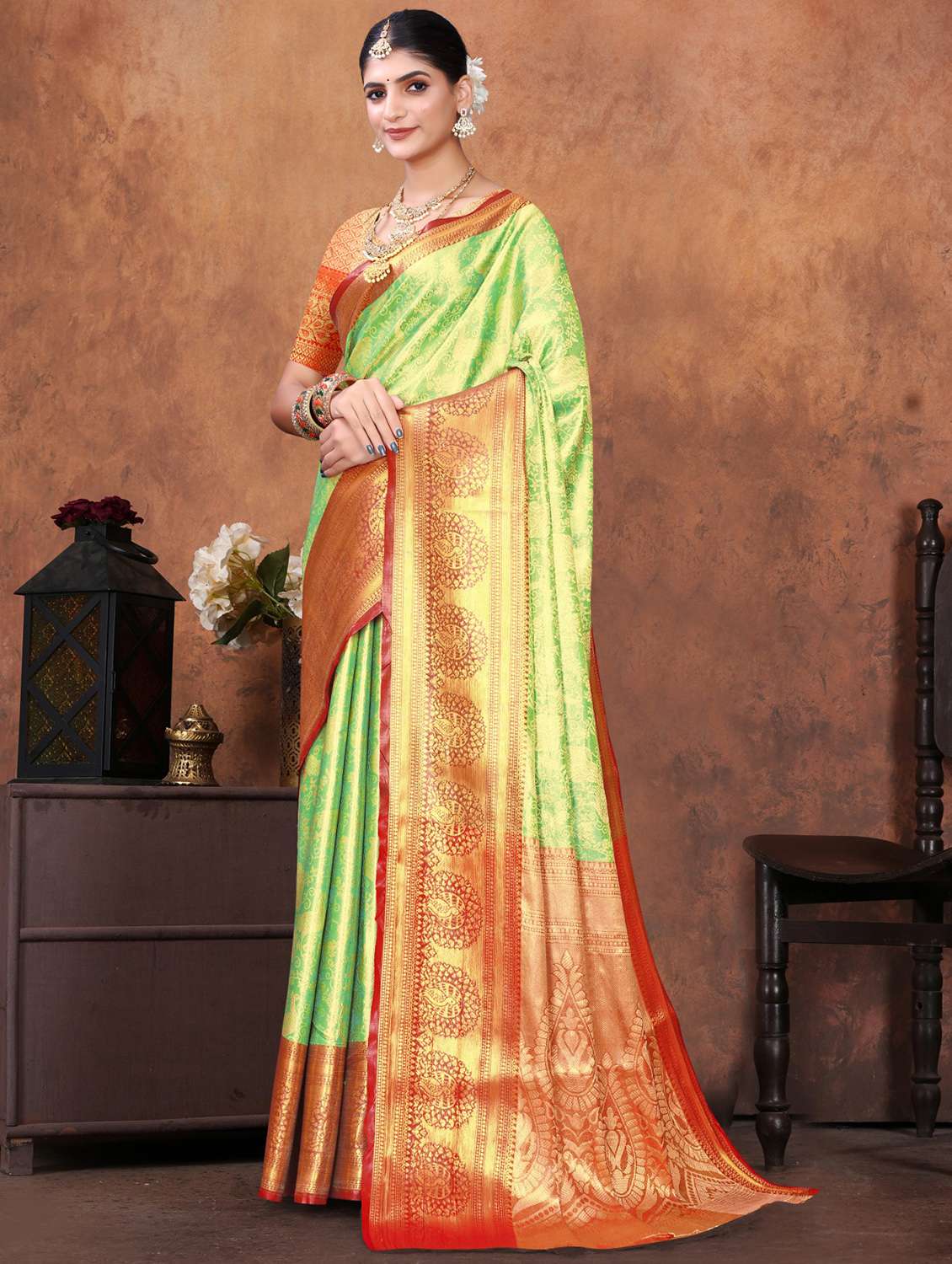 women self design kanjivaram saree with blouse - 22085921 -  Standard Image - 1