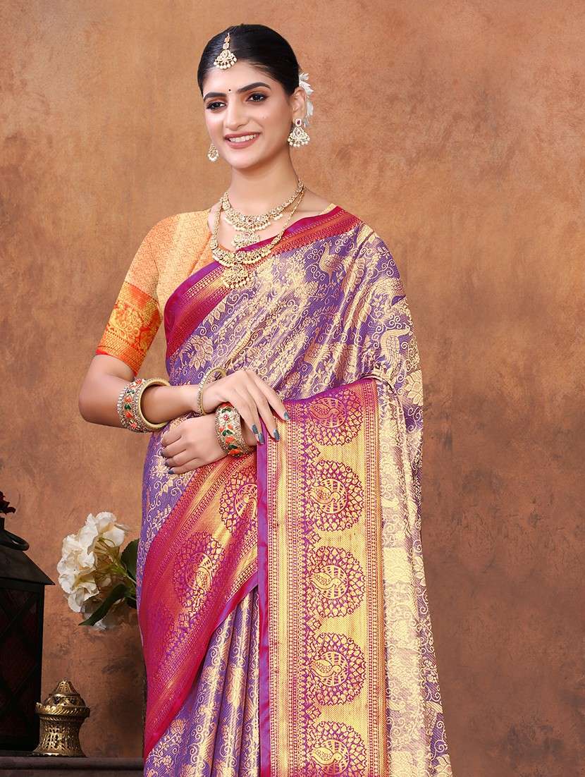 women self design kanjivaram saree with blouse - 22085923 - Standard Image - 4