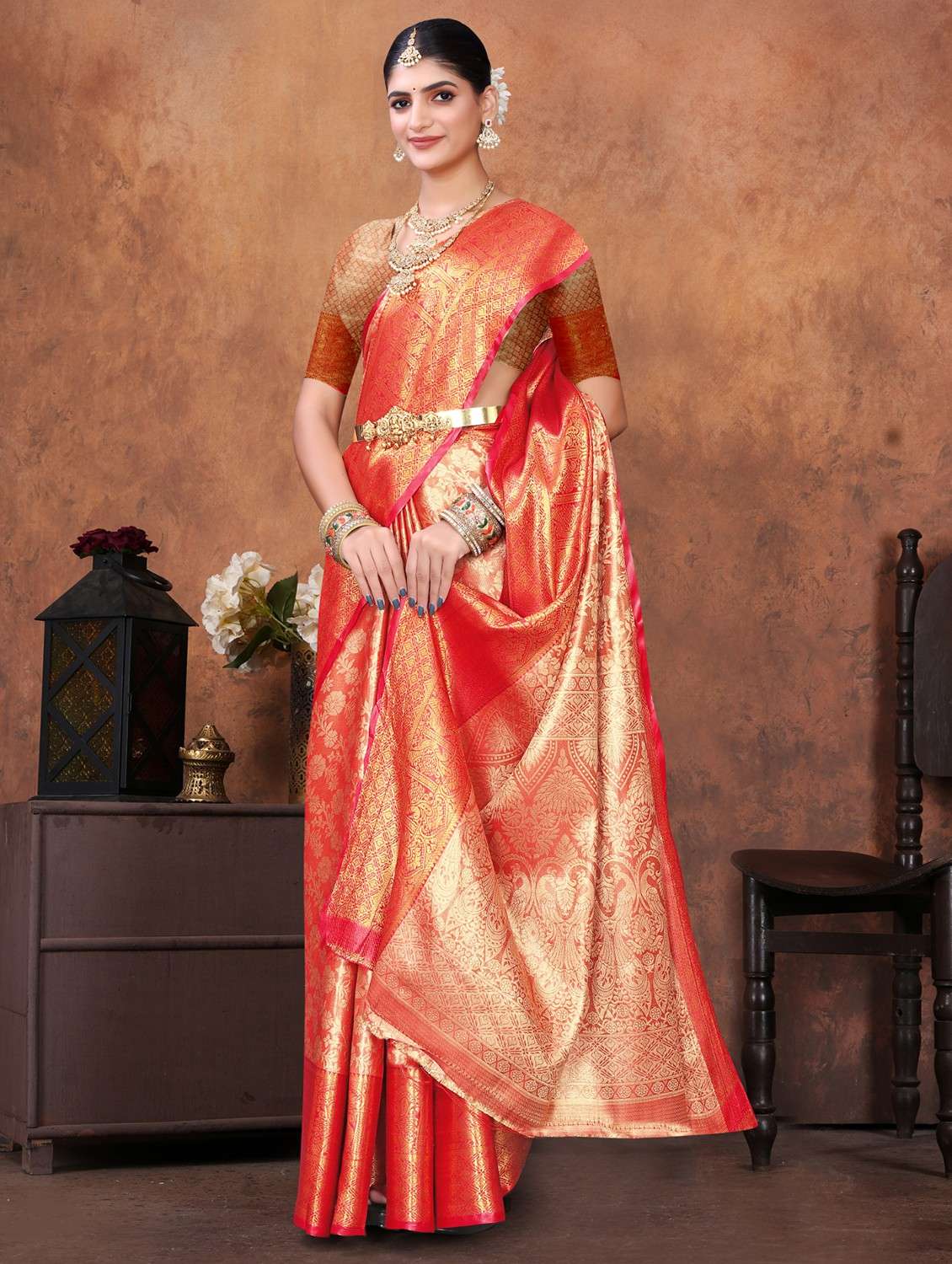 women self design kanjivaram saree with blouse - 22085924 - Standard Image - 1
