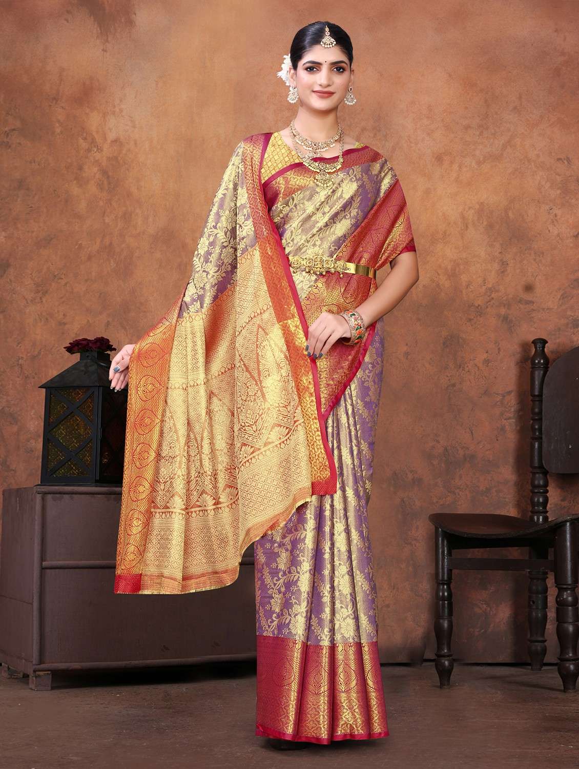 women self design kanjivaram saree with blouse - 22085931 - Zoom Image - 0