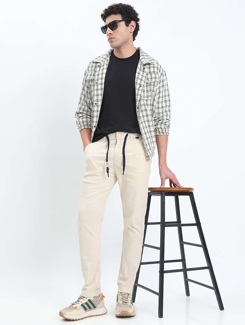 men striped low rise pleated casual trouser - 22085984 -  Standard Image - 4