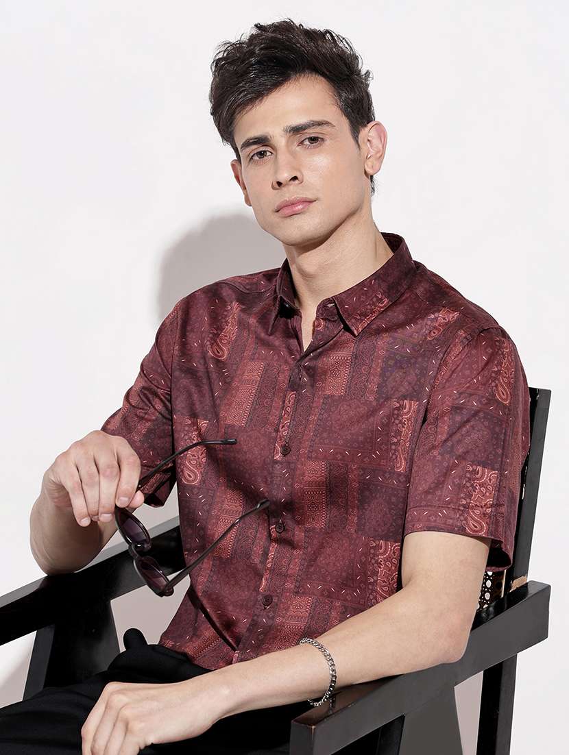 men printed short sleeve regular fit casual shirt - 22086078 -  Standard Image - 1