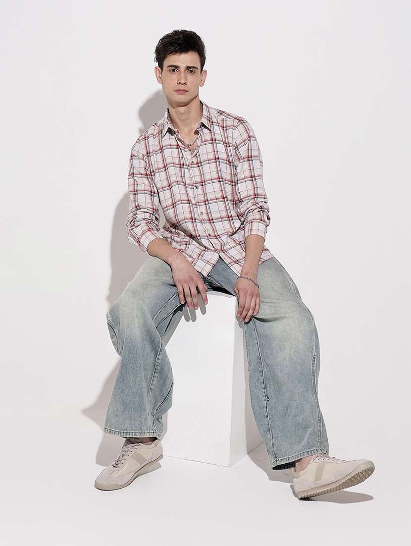 men checkered long sleeve regular fit casual shirt - 22086103 -  Standard Image - 4