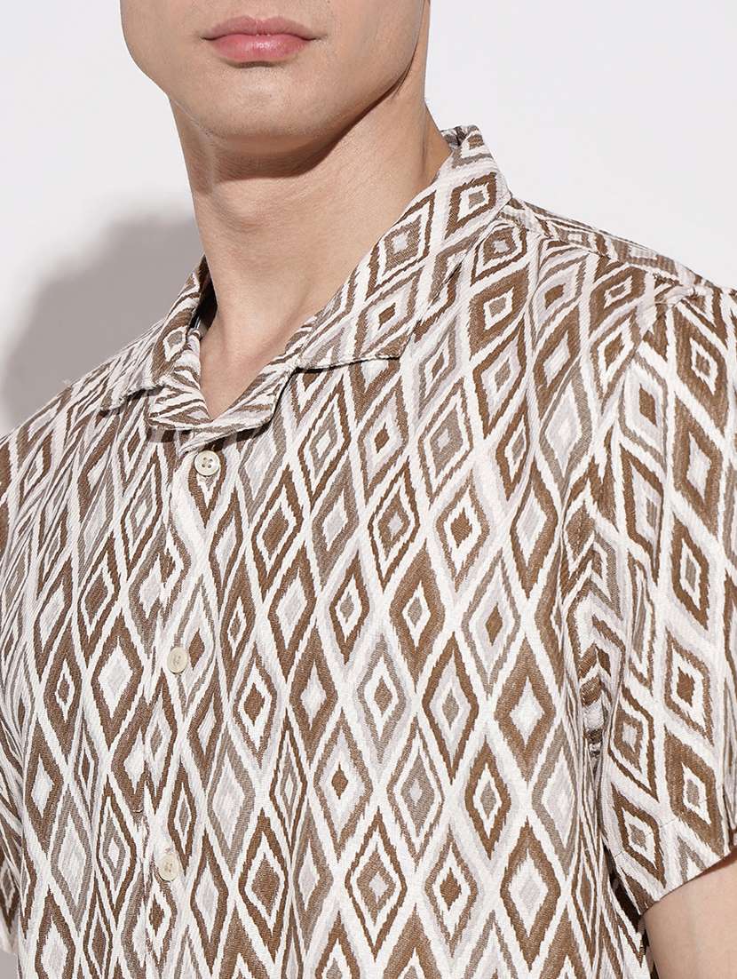 men geometric printed short sleeve loose fit casual shirt - 22086107 -  Standard Image - 6