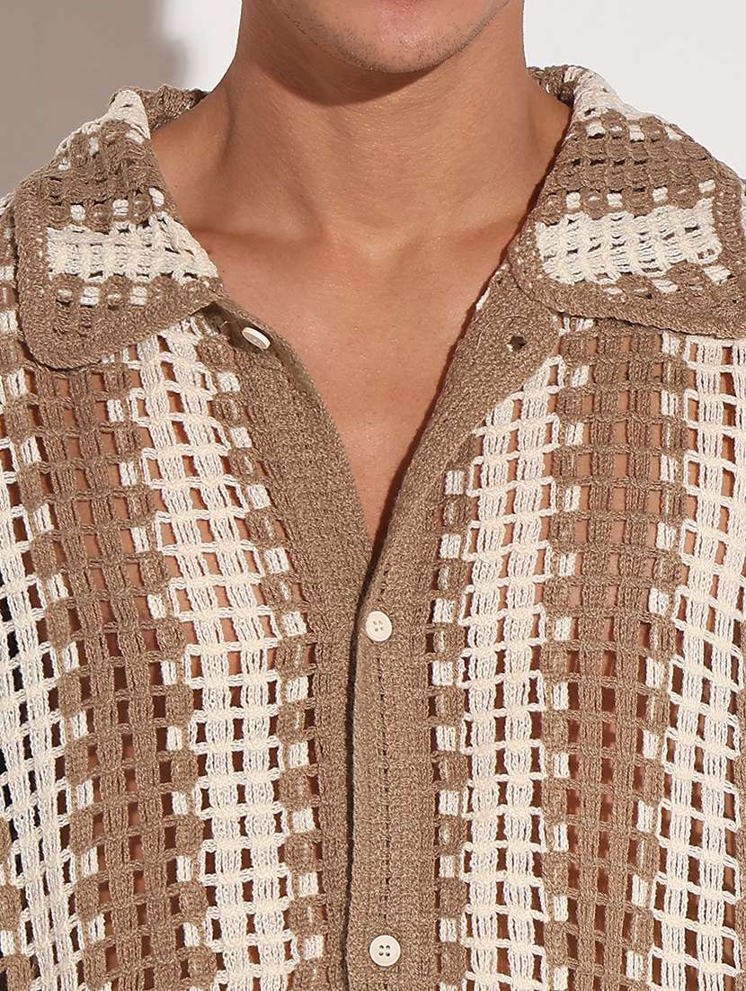 men self design short sleeve loose fit casual shirt - 22086113 -  Standard Image - 4