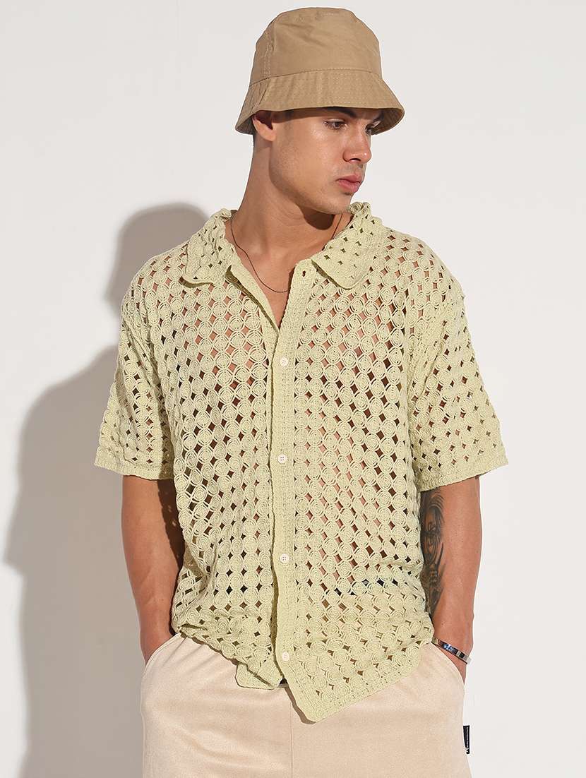 men self design short sleeve loose fit casual shirt