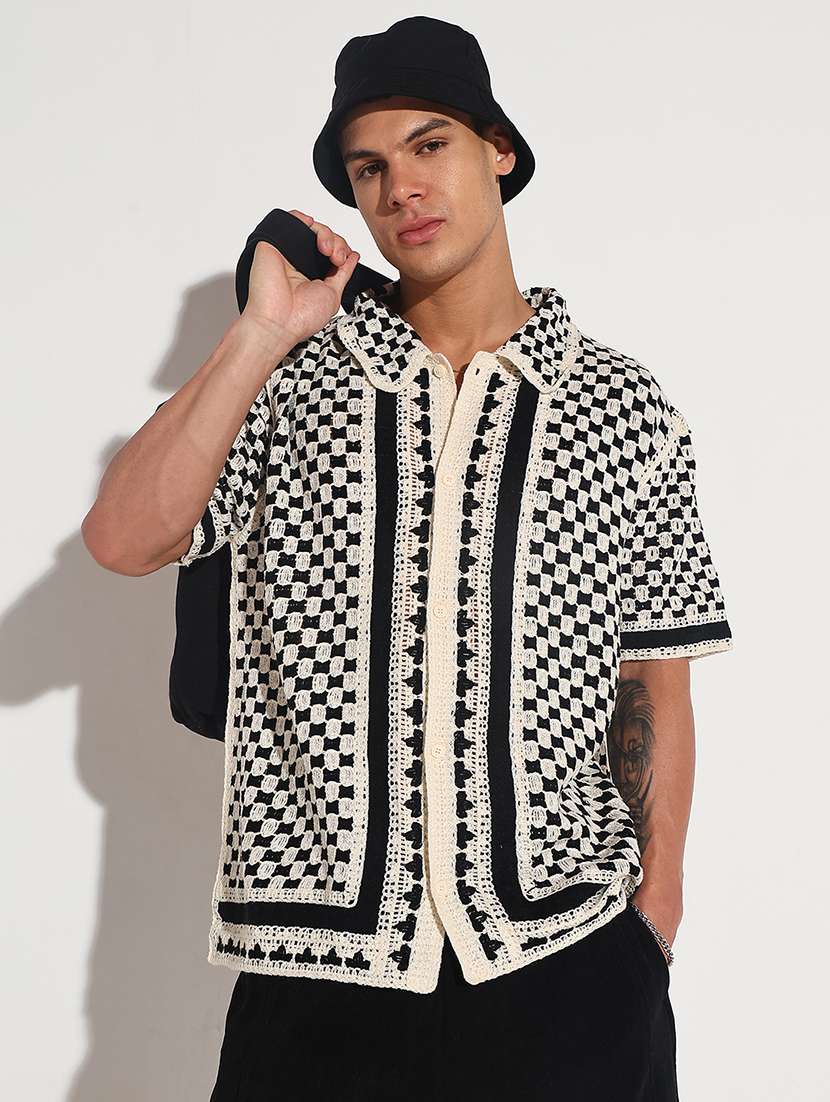 men self design short sleeve loose fit casual shirt