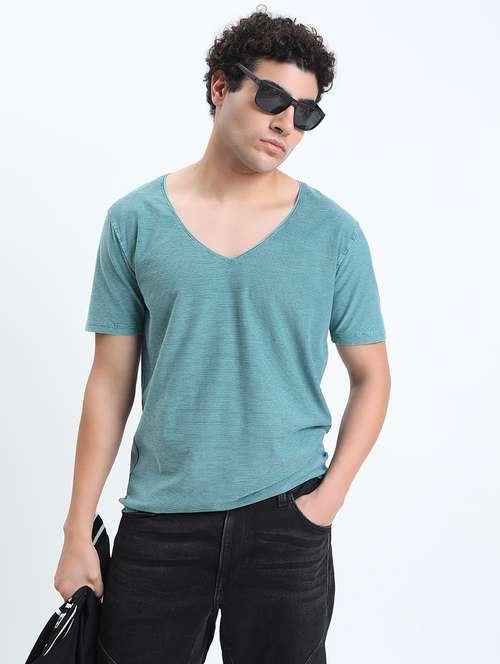 men solid short sleeve regular fit t-shirt - 22086128 -  Standard Image - 0