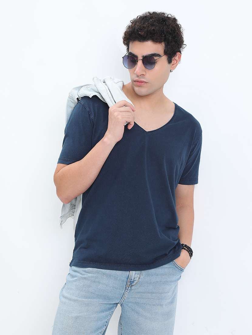 men solid short sleeve regular fit t-shirt - 22086138 - Zoom Image - 0