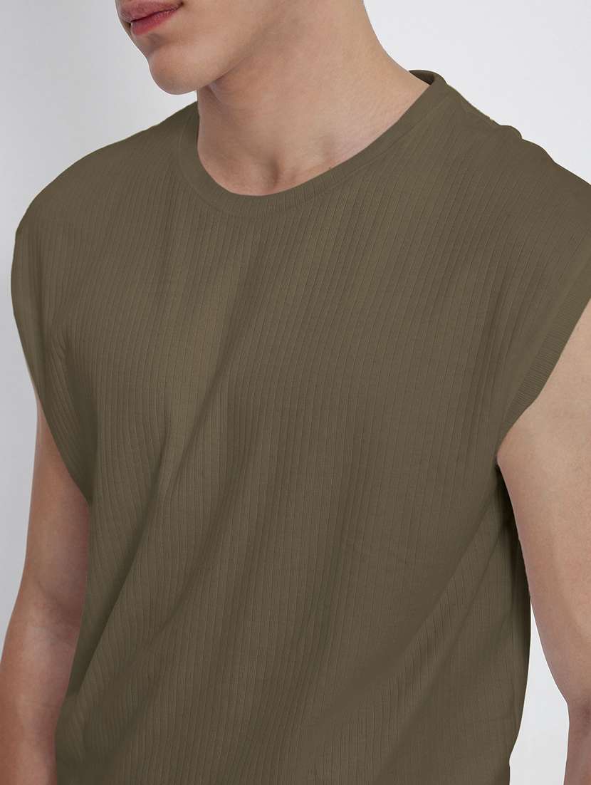 men solid sleeveless regular fit t-shirt - 22086197 -  Standard Image - 4