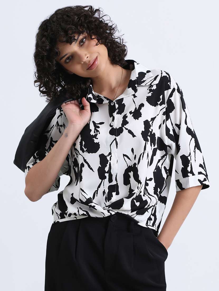 women printed collared high low shirt