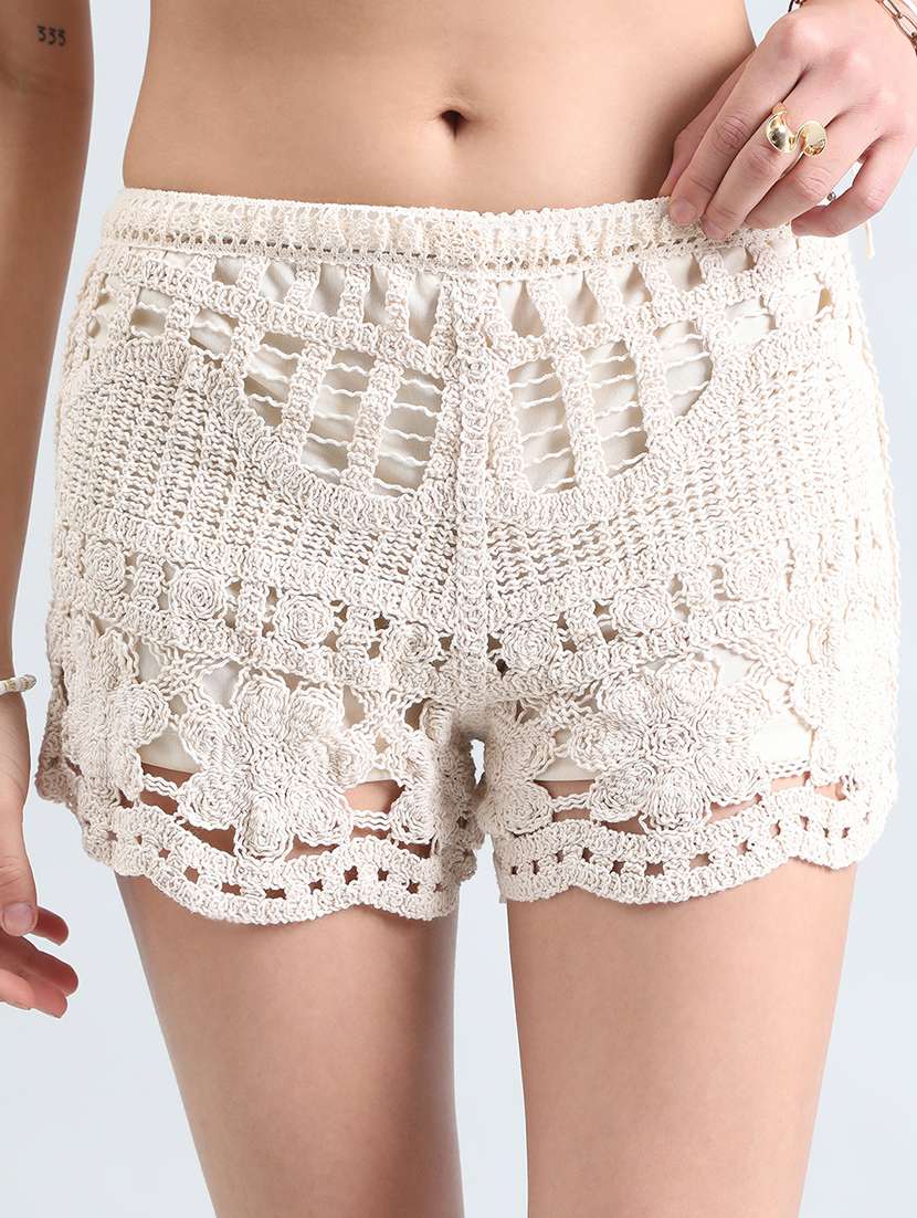 women solid crochet top and shorts co-ord set - 22086289 -  Standard Image - 6