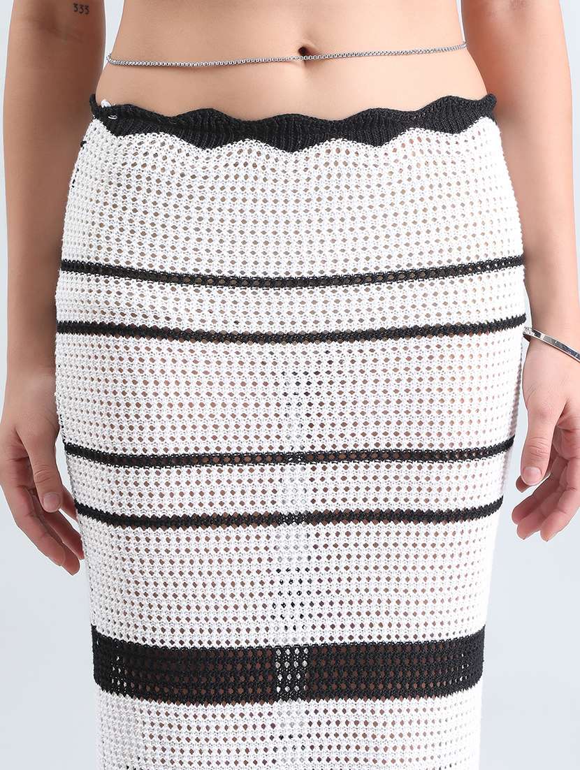 women self designed crocchet top and skirt co-ord set - 22086295 -  Standard Image - 6