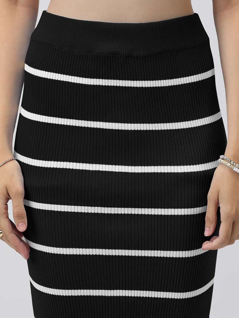women striped top and skirt co-ord set - 22086309 - Standard Image - 6