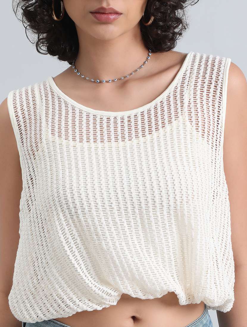 women white solid sleeveless crop top - 22086315 -  Standard Image - 4