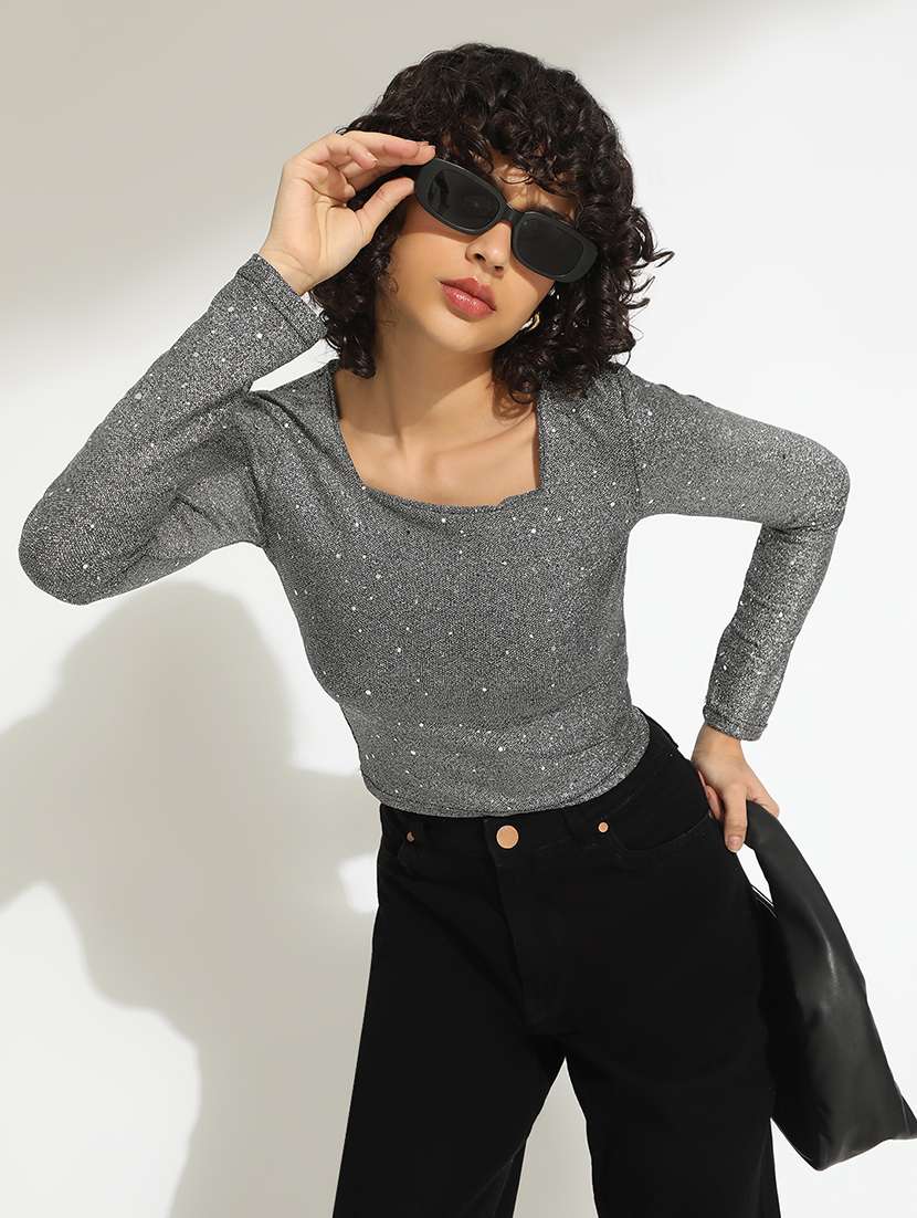 women self designed long sleeve crop top